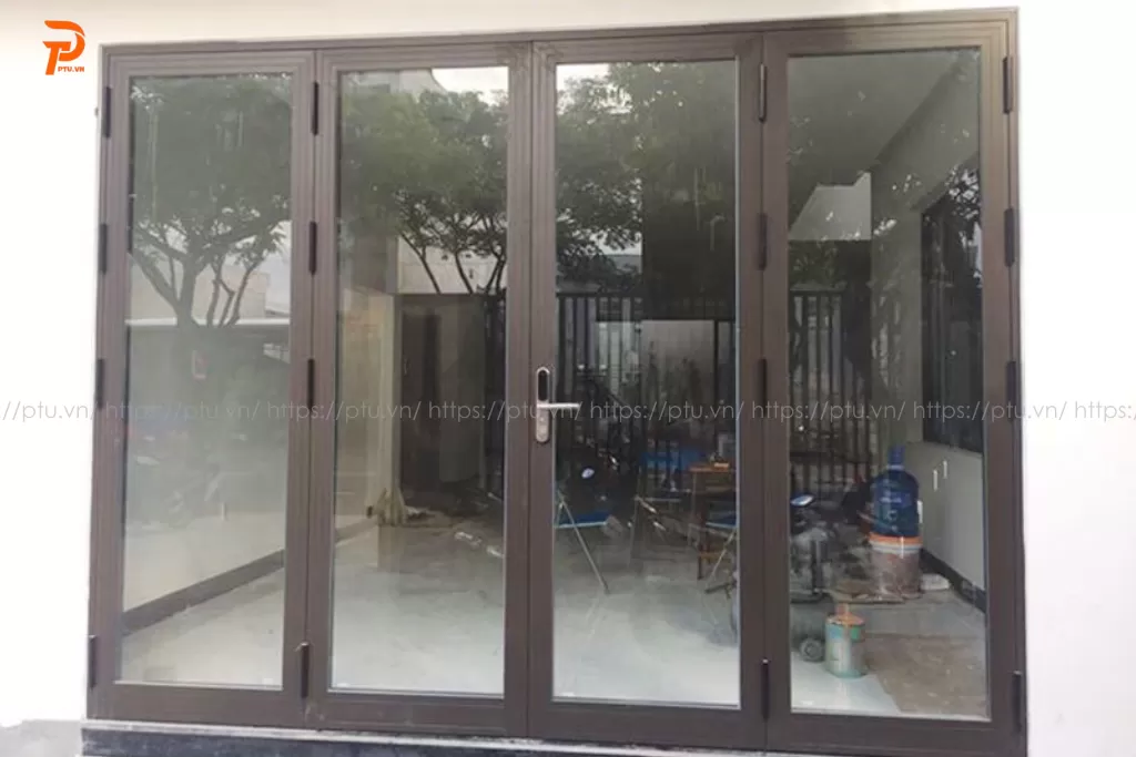 khóa vân tay cửa nhôm